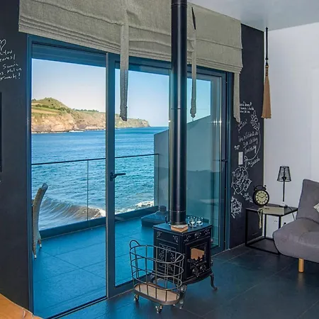Graviana - Pedra Negra Charming House Lagoa (Azores)