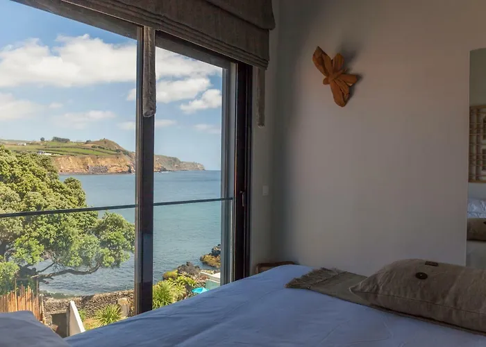 Graviana - Pedra Negra Charming House * Lagoa (Azores)