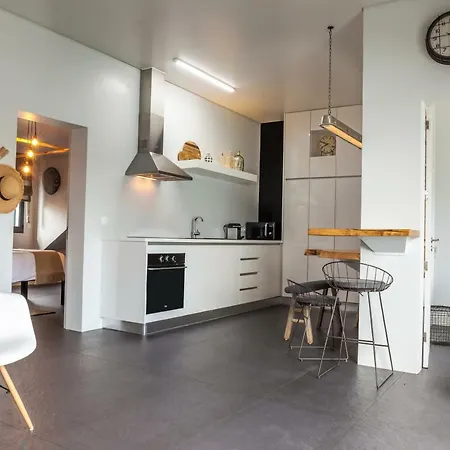 Graviana - Pedra Negra Charming House Apartament Lagoa (Azores)